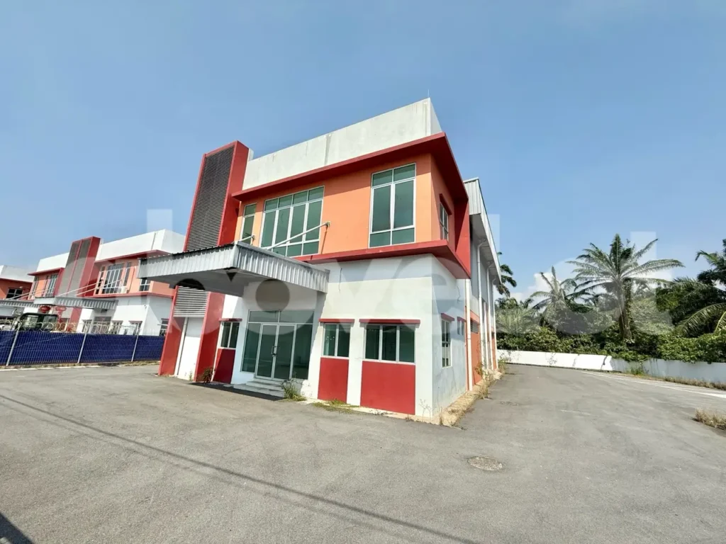 IKS Juru Detached Warehouse Factory For Rent near Bukit Minyak Science Park | aboveLot
